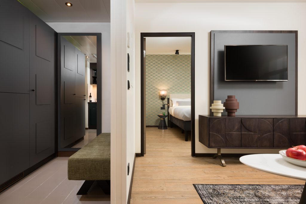 Warm and inviting apartments at master Mirabell, designed for comfort and relaxation.