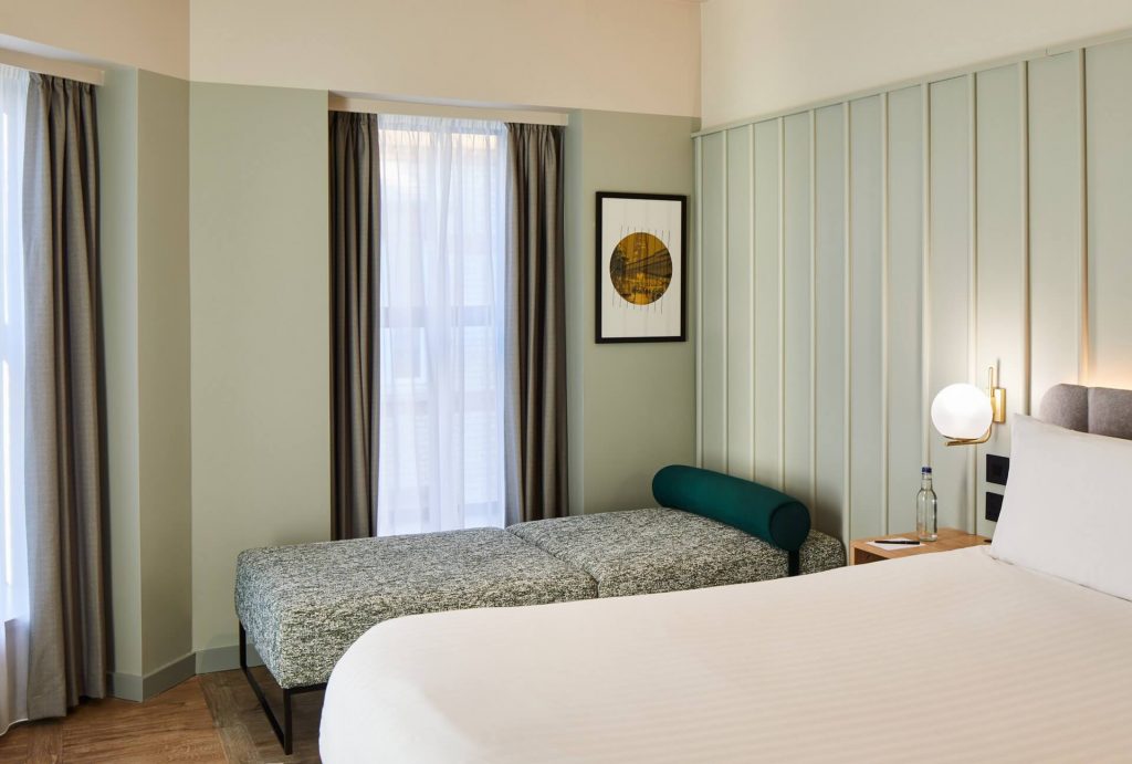 Modern Studio with Sofa Bed at master St. Paul’s London, featuring a cozy bed and sleek interior design for a comfortable stay