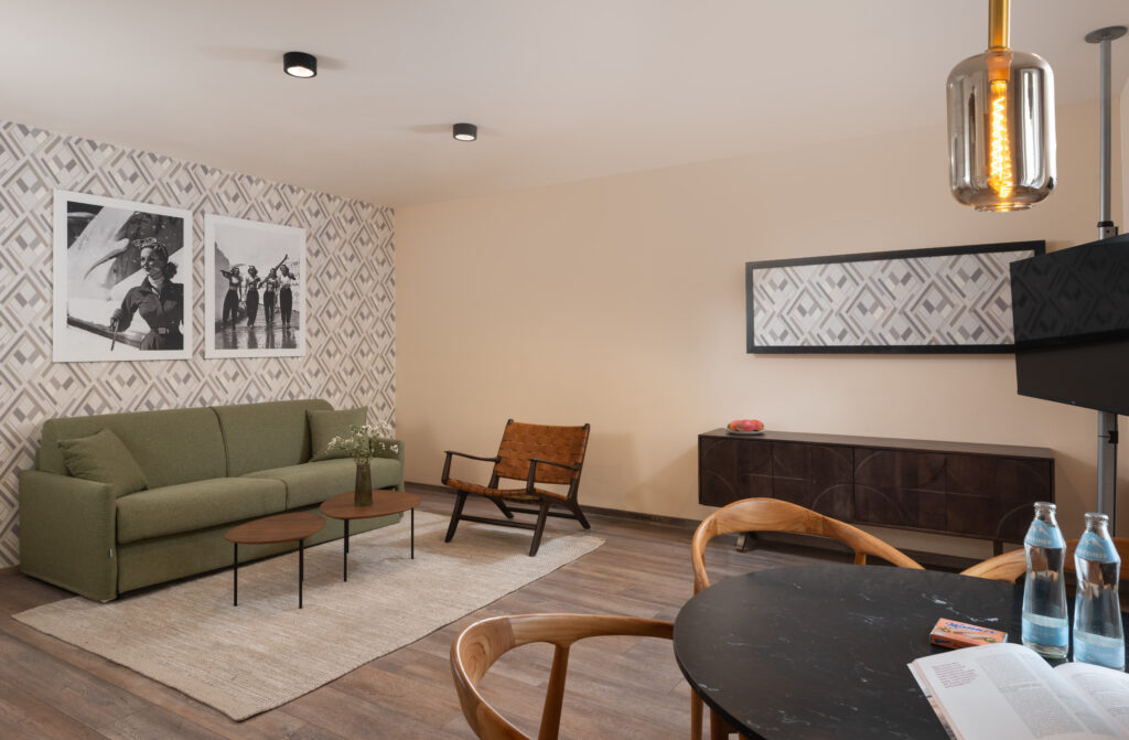 Sitting area - One Bedroom Apartment