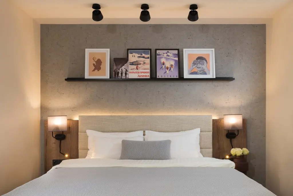 1101 one bedroom-6_small